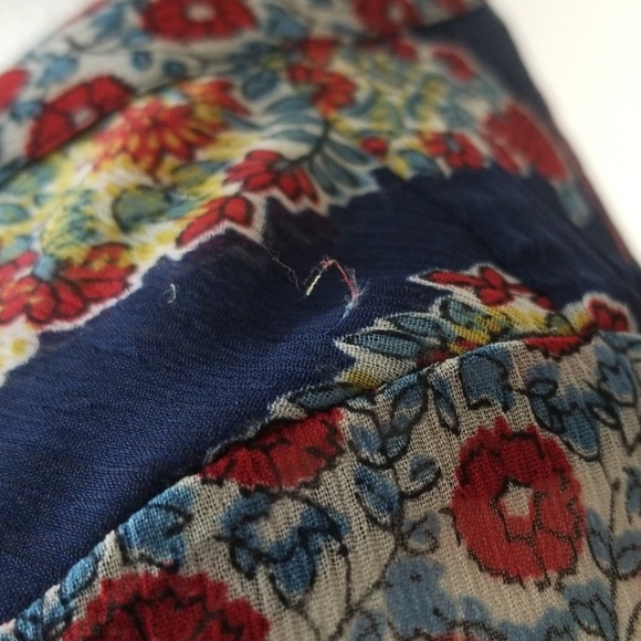 Lucky Brand Semi Sheer Floral Boho Peasant Top - Picture 3 of 7